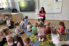 postaci-z-bajek-2025-1