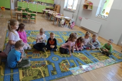 postaci-z-bajek-2025-12