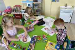 postaci-z-bajek-2025-16